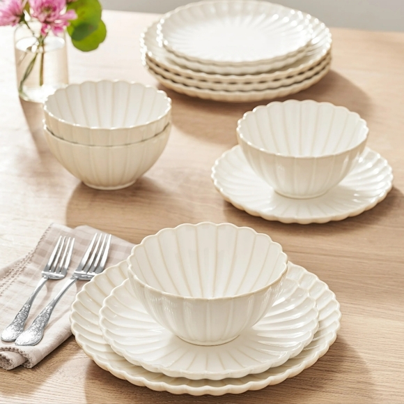 💕 2025 The Pioneer Woman Colette Cream Dinnerware Set with Scalloped Edges